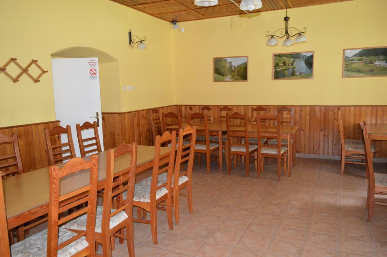 Penzion Borovica Stratená Buitenkant foto